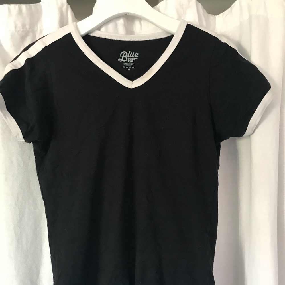 Tee shirt